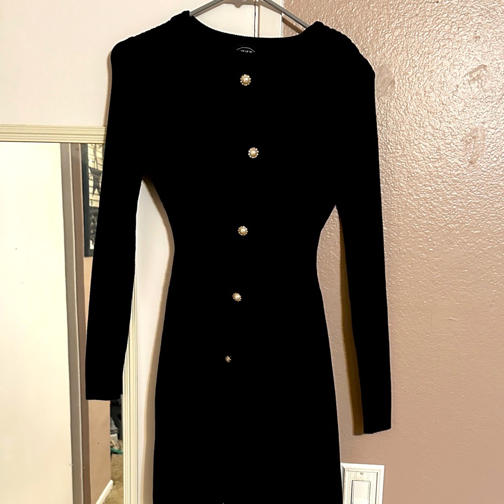 Cider Black Long Sleeve Button Dress
